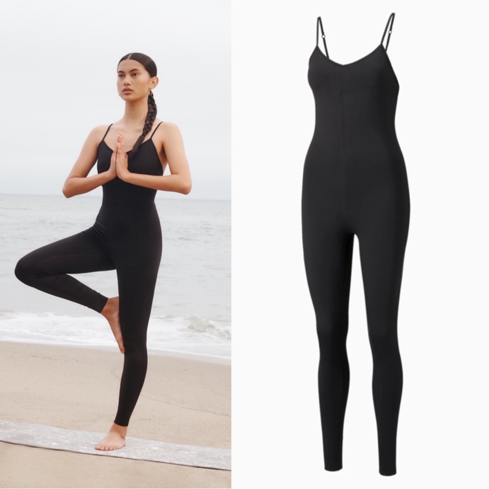 Puma x goop • Training Bodysuit onesie jumpsuit black ellaVATE workout yoga